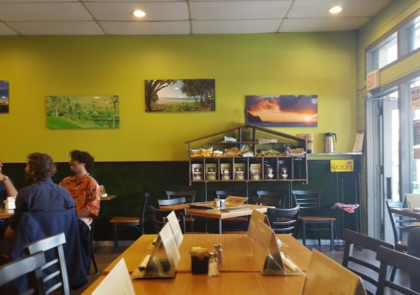 More Photos Of 3555 Rosecrans St, San Diego Unknown For Lease