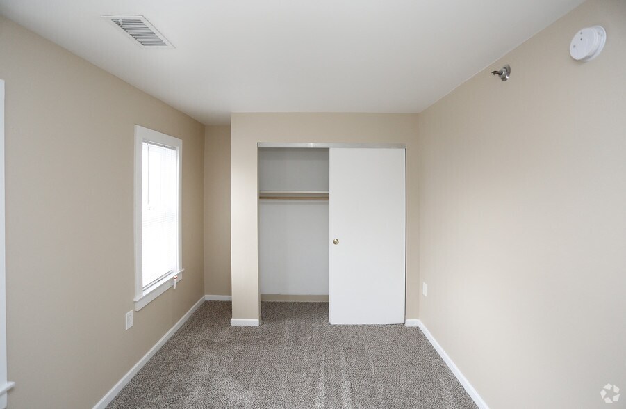 More Photos Of 550 Fletcher Ave, Indianapolis Apartments For Sale