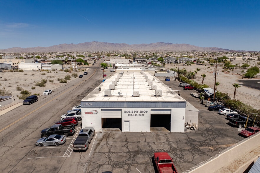 More Photos Of 1950 Commander Dr, Lake Havasu City General Retail For Sale