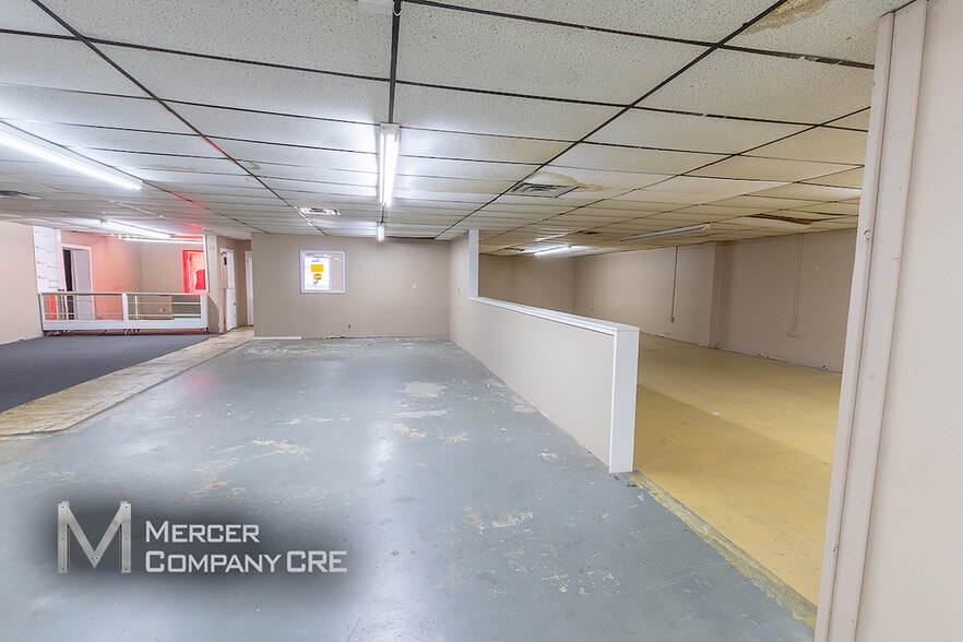 More Photos Of 440-460 N Rockwell Ave, Oklahoma City Unknown For Lease