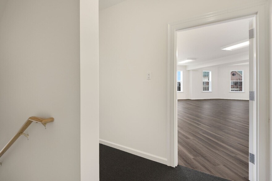 More Photos Of 3546 Worthington Blvd, Frederick Storefront Retail Office For Lease