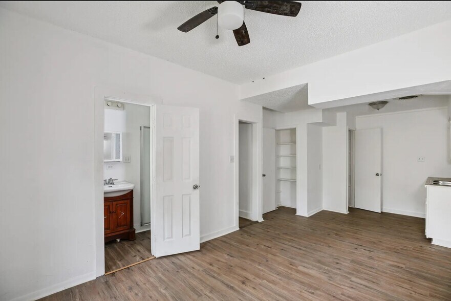 More Photos Of 242 Bishop, Livingston Apartments For Sale