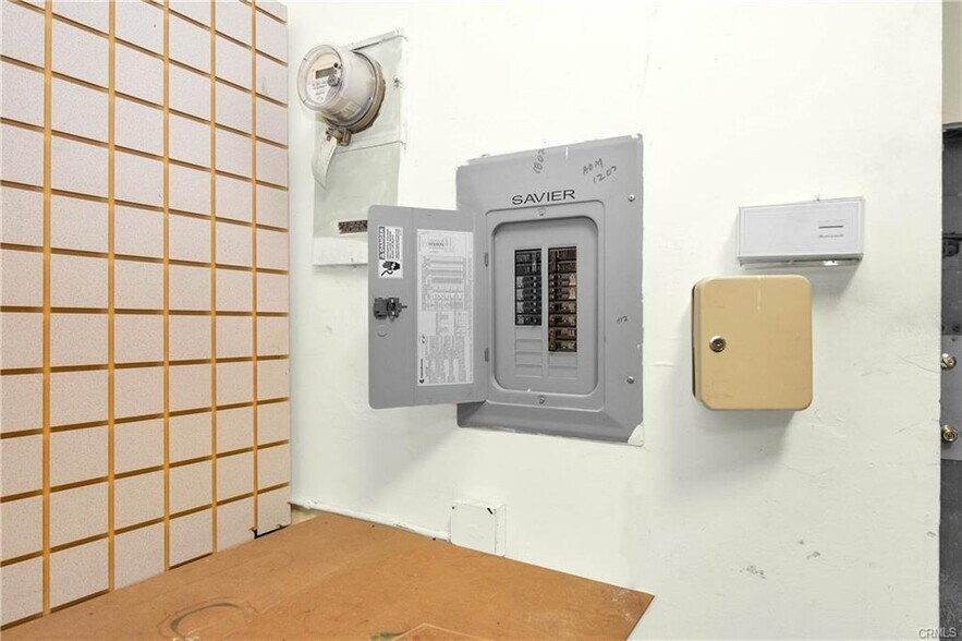 More Photos Of 17428 Bellflower Blvd, Bellflower Storefront For Lease