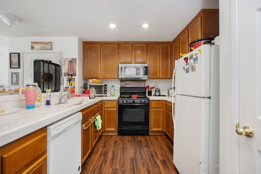 More Photos Of , Moreno Valley Multifamily For Sale