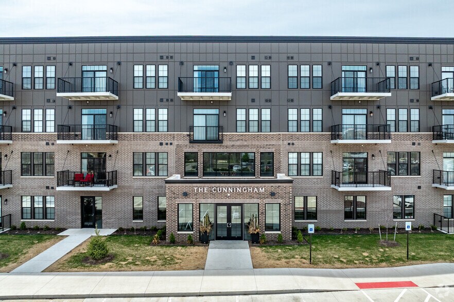 More Photos Of 950 Jordan Creek Pky, West Des Moines Apartments For Lease