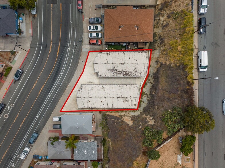 More Photos Of 3206-3216 Reynard Way, San Diego Apartments For Sale