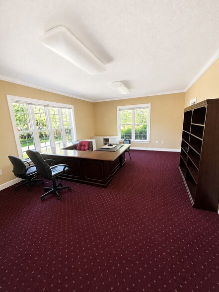 More Photos Of 3201 N Beltline Blvd, Columbia Office For Sale