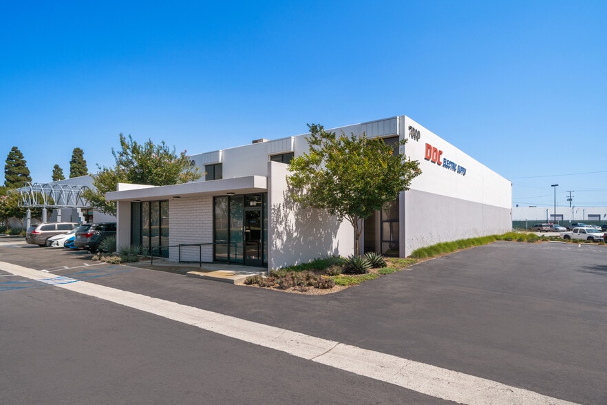 More Photos Of 15131-15151 Goldenwest Cir, Westminster Unknown For Lease