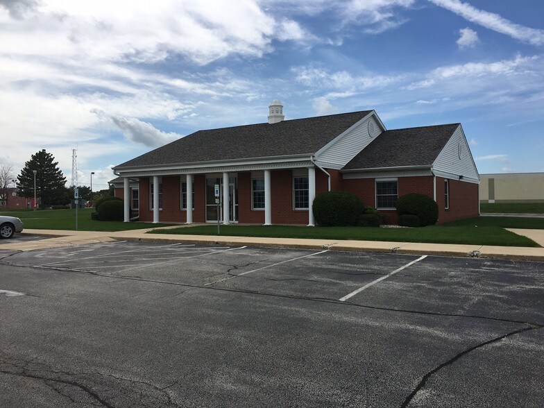 More Photos Of 461 Brown Blvd, Bourbonnais Medical For Lease