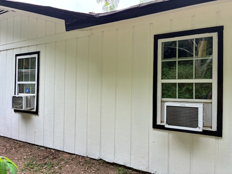 More Photos Of 205 Glenview Ter, Winder Multifamily For Sale