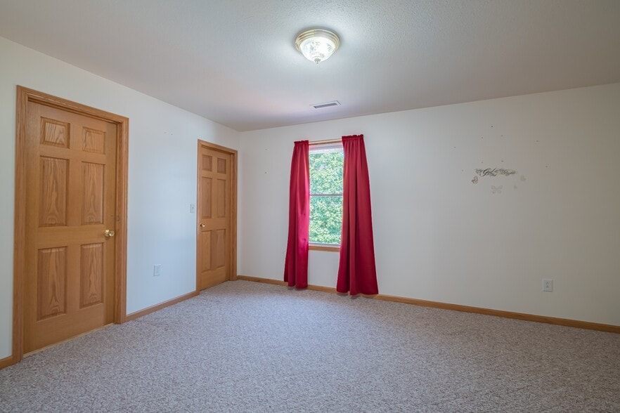 More Photos Of 12300 David Crockett Pky W, Belvidere Land For Sale