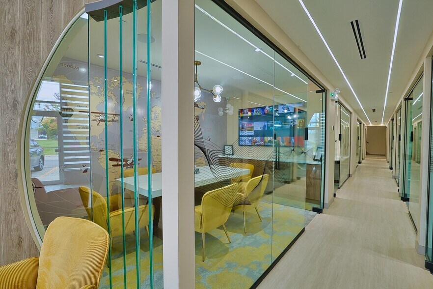 More Photos Of 1200 Derry Rd E, Mississauga Freestanding For Lease