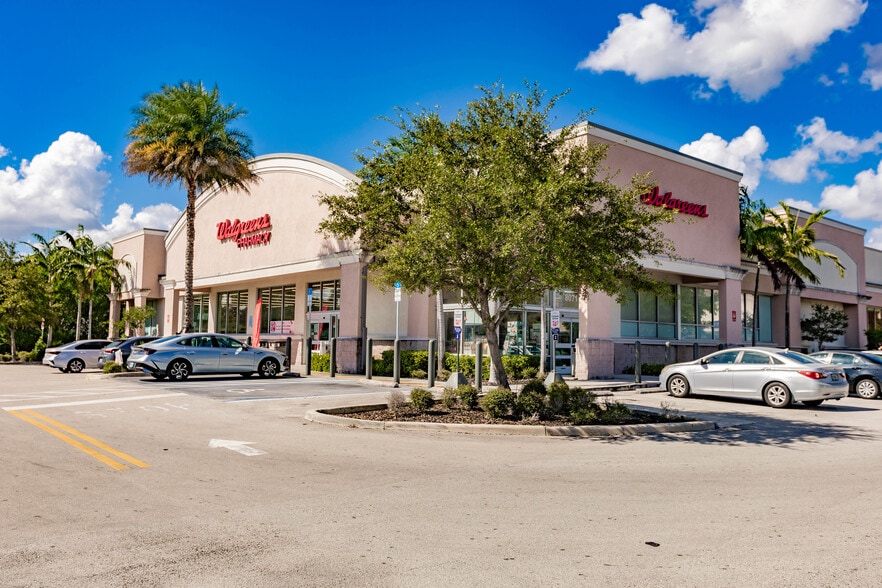 More Photos Of 8053 W Oakland Park Blvd, Sunrise Storefront For Sale