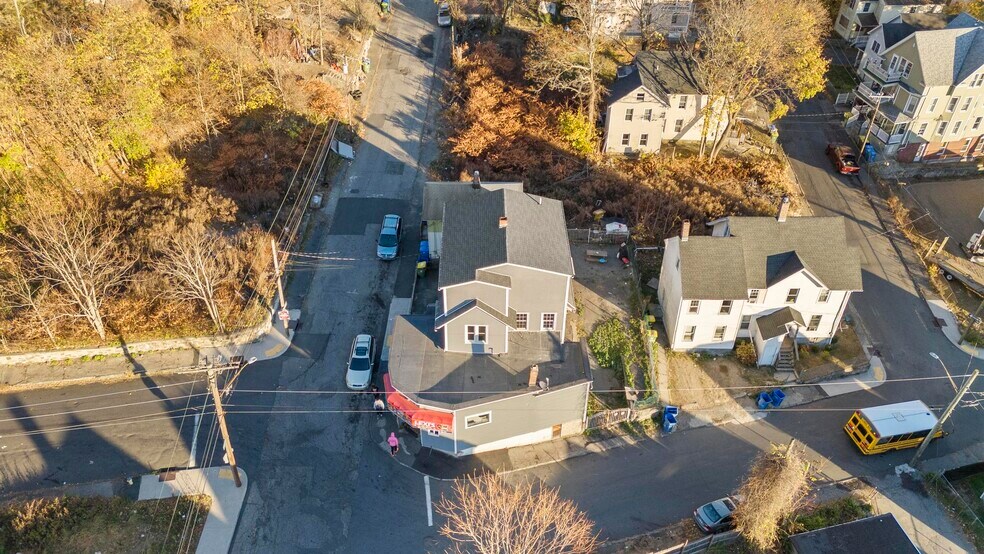 More Photos Of 54 High St, Waterbury Storefront Retail Residential For Sale