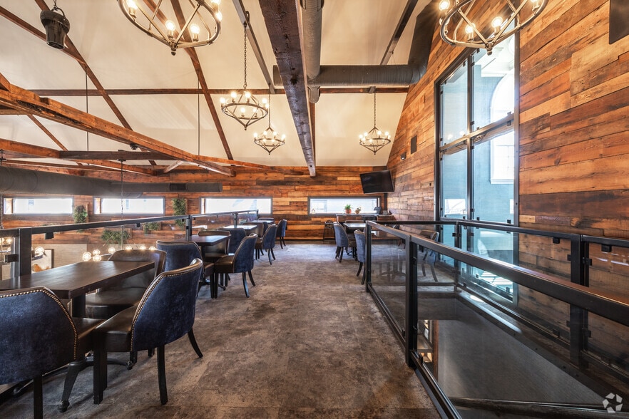 More Photos Of 140 Main St, North Easton Restaurant For Lease