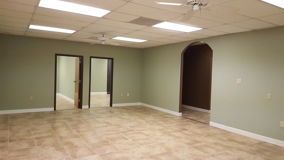 More Photos Of 5110 Wilkinson, Corpus Christi Office For Lease