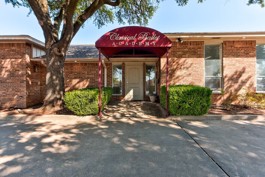 More Photos Of 2433 Wilcox Dr, Norman Freestanding For Lease