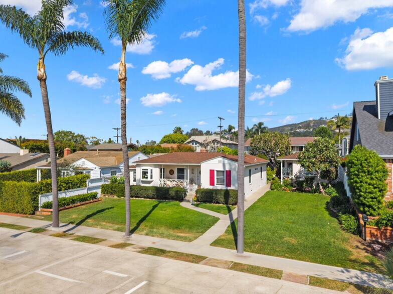 More Photos Of 7409-7415 Eads Ave, La Jolla Apartments For Sale