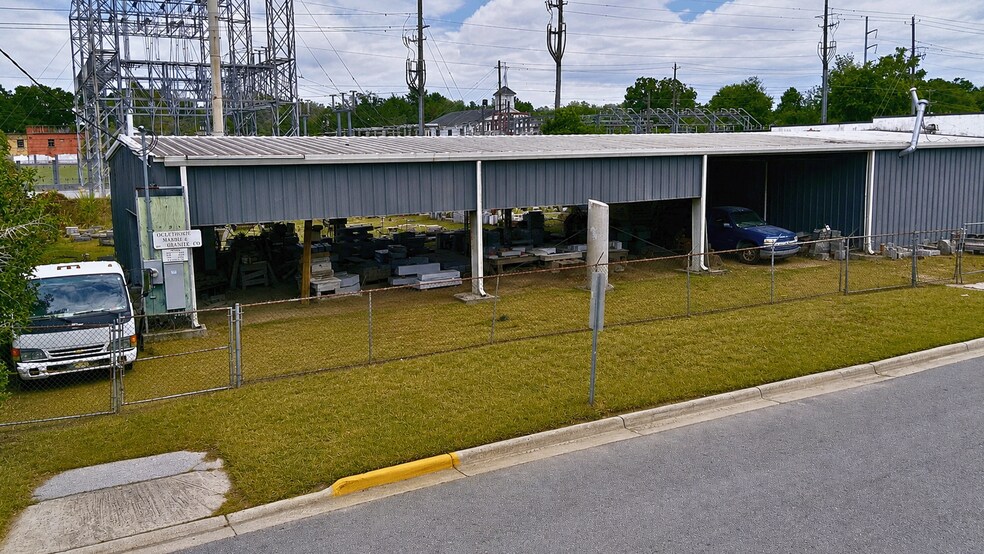 More Photos Of 918 E Broad St, Savannah Warehouse For Sale