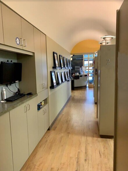 More Photos Of 2480-2482 Mission St, San Francisco Medical For Lease