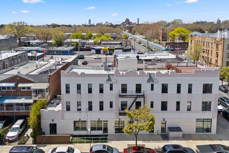 More Photos Of 222 E 51st St, Brooklyn Storefront Retail Residential For Sale