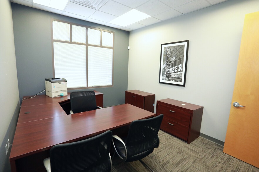 More Photos Of 2875 St Rose Pky, Henderson Medical For Lease