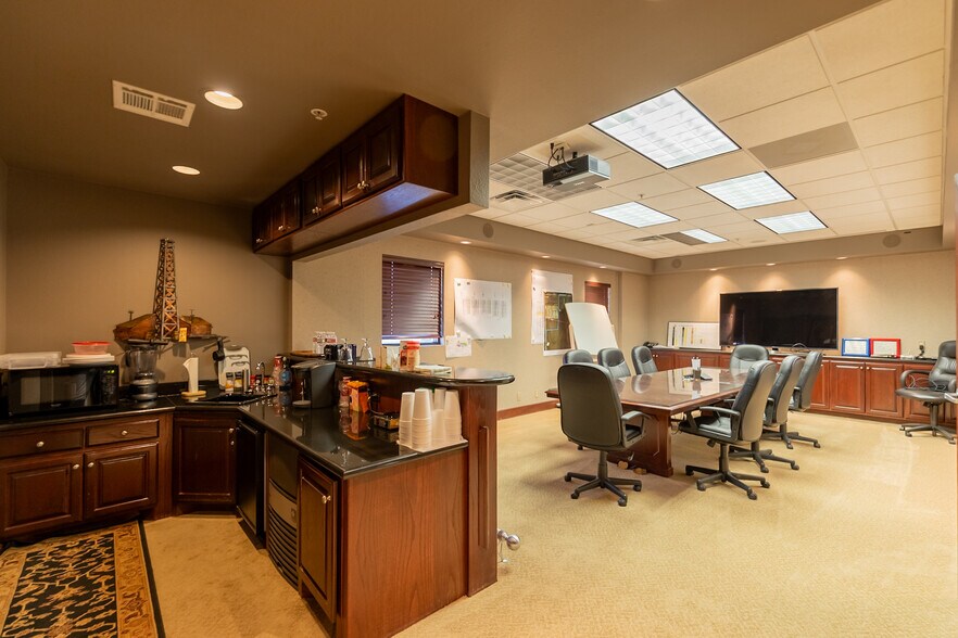 More Photos Of 4803 S Perkins Rd, Stillwater Specialty For Sale