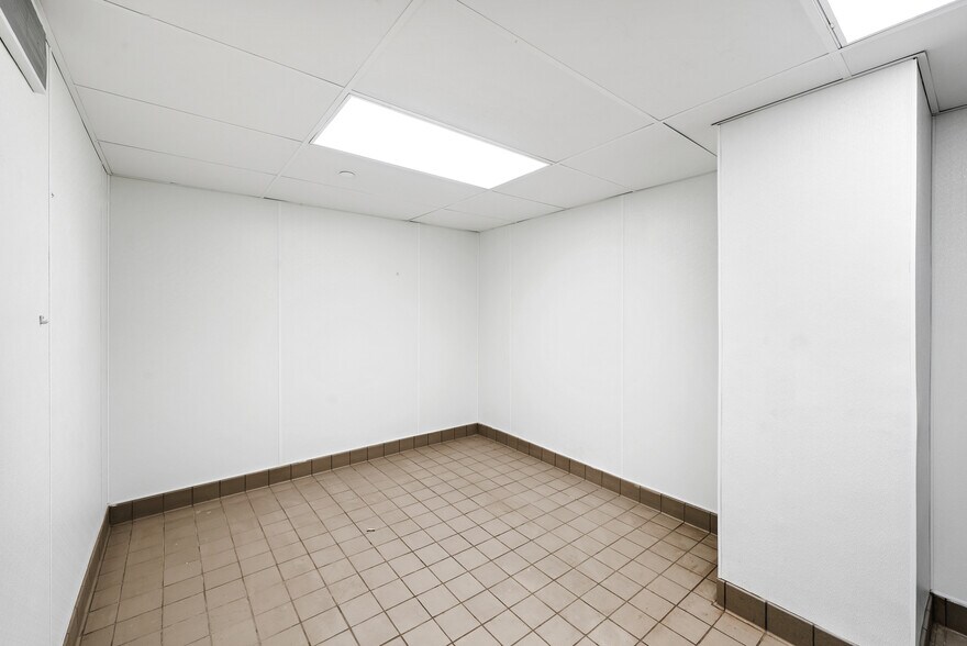 More Photos Of 345 Wabasha St N, Saint Paul Apartments For Lease