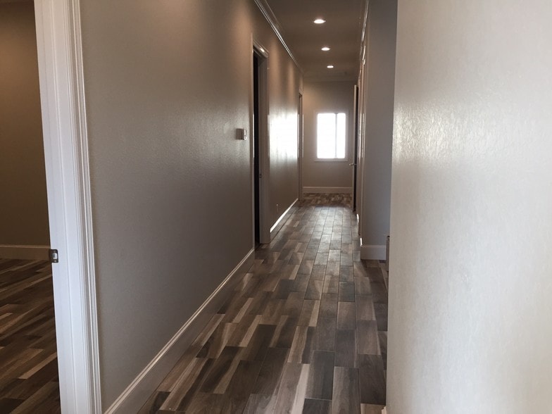 More Photos Of 2339 Dueling Oaks, Tyler Office For Lease