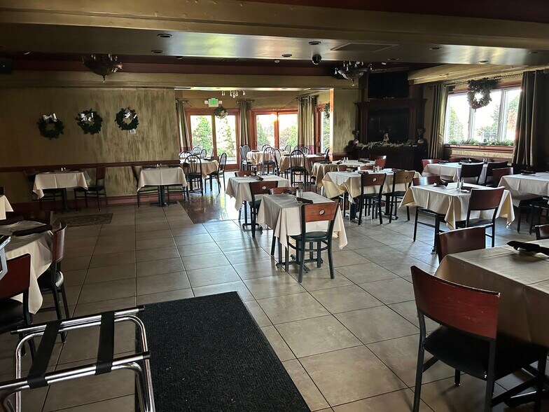 More Photos Of 1104 Highway 36, Hazlet Restaurant For Lease