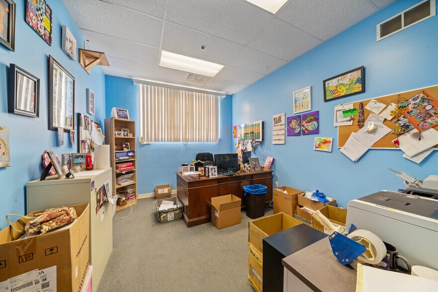 More Photos Of 950 Jennings St, Bethlehem Manufacturing For Sale