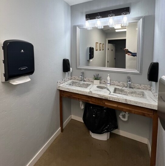 More Photos Of 17432 NE North Dr, Fletcher Religious Facility For Sale