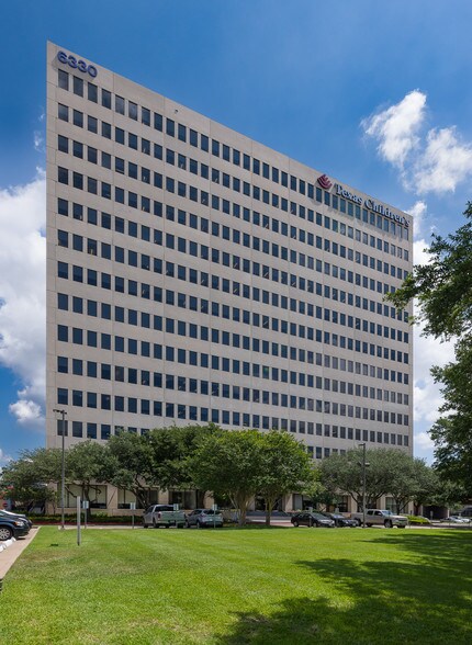 More Photos Of 6330 West Loop S, Bellaire Office For Lease