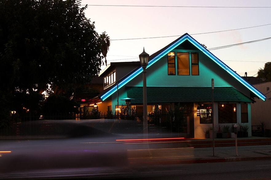 Primary Photo Of 751 N Virgil Ave, Los Angeles Restaurant For Lease