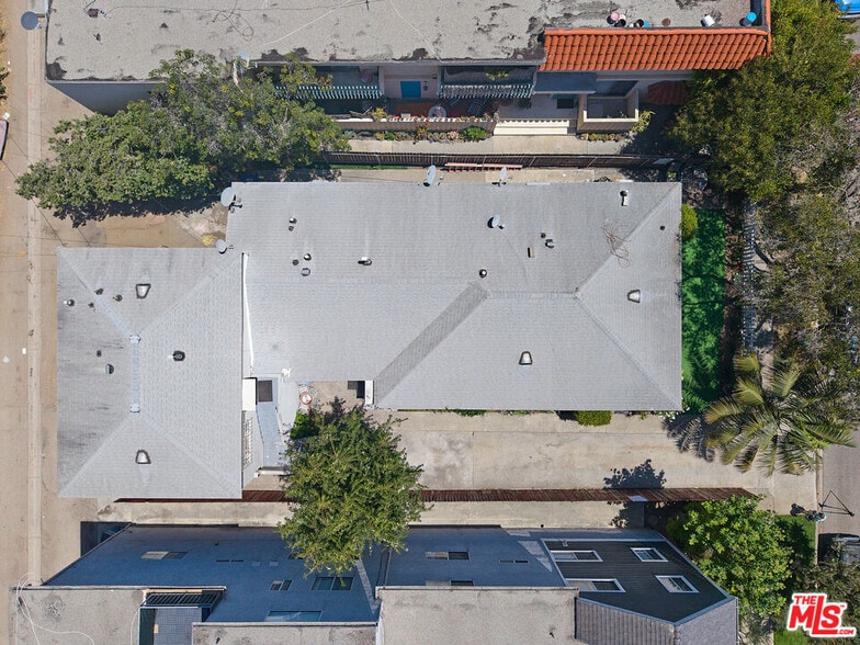 More Photos Of 12029 Washington Pl, Los Angeles Multifamily For Sale