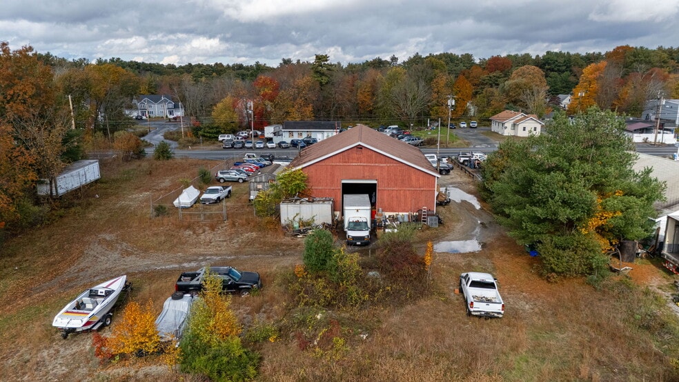 More Photos Of 634 Winthrop St, Taunton Flex For Sale