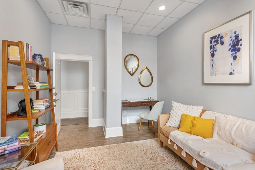 More Photos Of 520 S Water St, Providence Office Residential For Sale