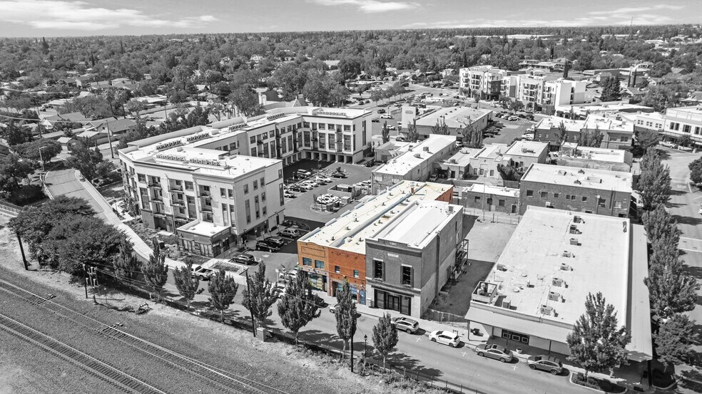 More Photos Of 112 Pacific St, Roseville Apartments For Lease