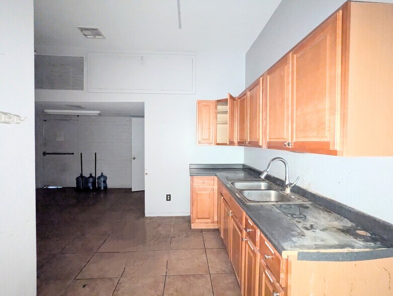More Photos Of 3445-3459 E Speedway Blvd, Tucson Unknown For Sale