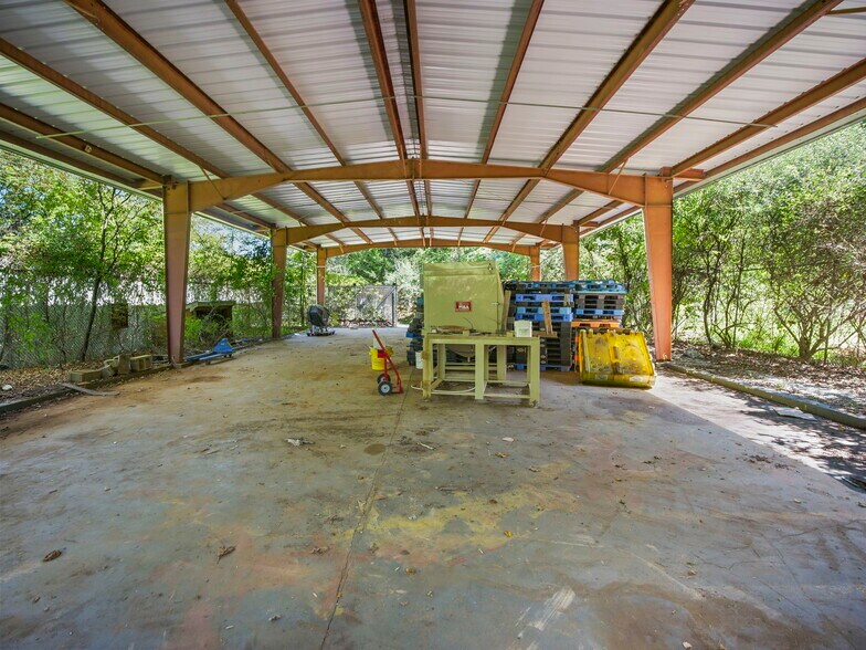 More Photos Of 1434-1440 County Rd, Wantage Warehouse For Sale