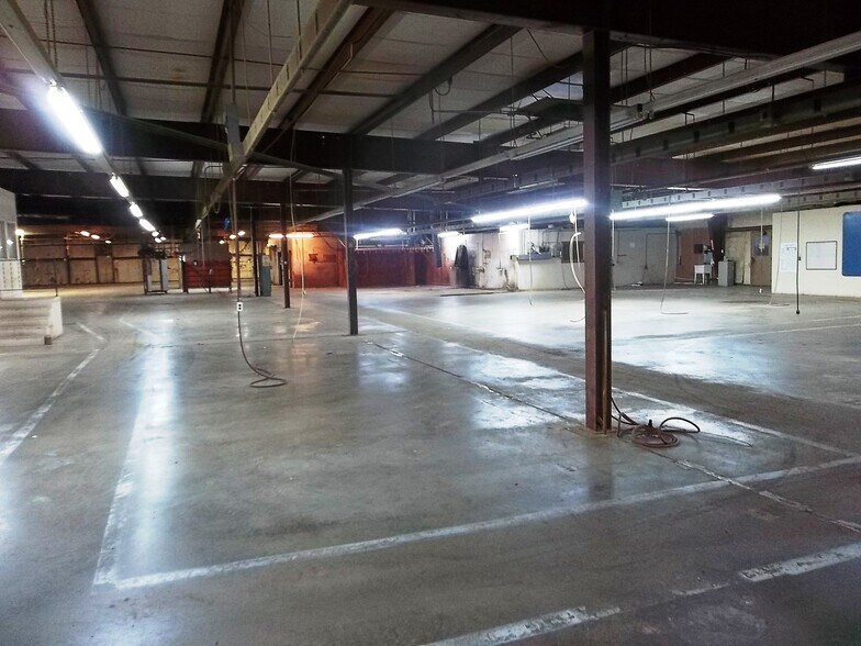 More Photos Of 1250 Tank Street, Neodesha Industrial For Sale