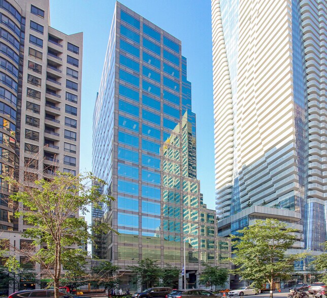 Primary Photo Of 33 Bloor St E, Toronto Office For Lease