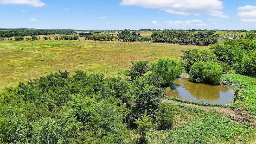 More Photos Of TBD Swindle Road, Southmayd Land For Sale