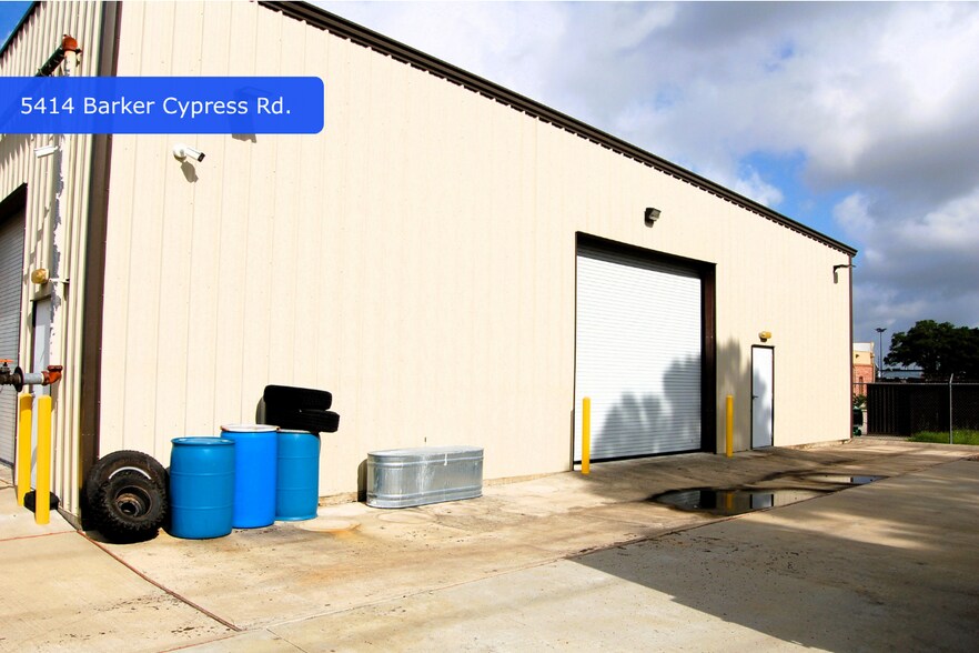 More Photos Of 5414 Barker Cypress Rd, Houston Warehouse For Sale