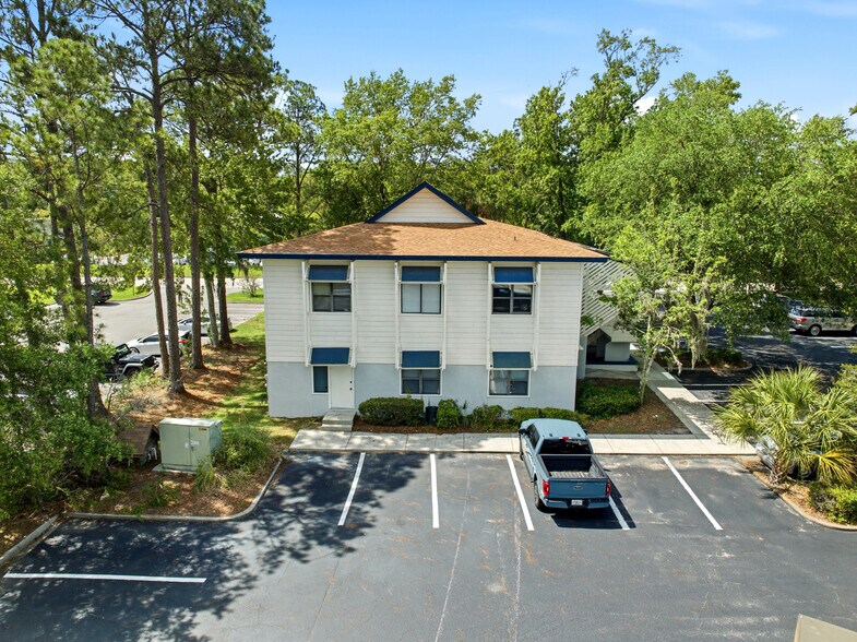 More Photos Of 8431 Baymeadows Way, Jacksonville Loft Creative Space For Lease