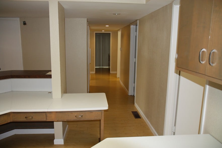 More Photos Of 1240 W Robinhood Dr, Stockton Medical For Lease
