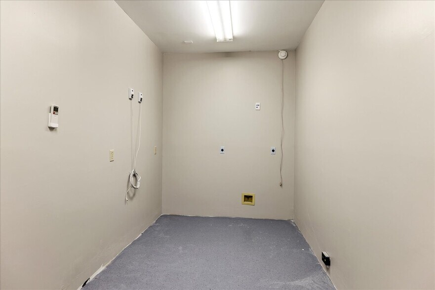 More Photos Of 2032 Thomasville Rd, Tallahassee Office For Lease