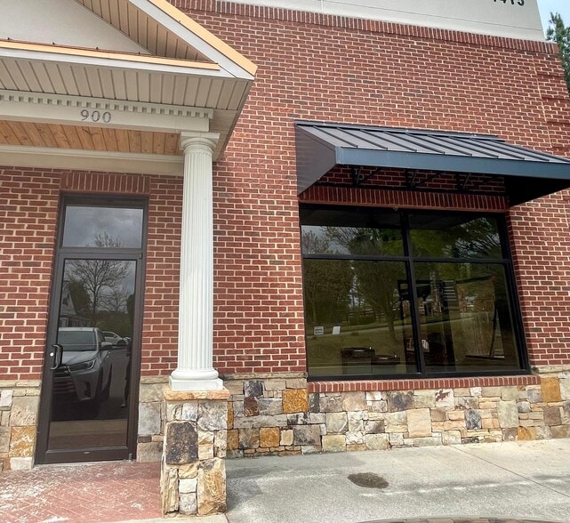 More Photos Of 4415 Front Nine Dr, Cumming Storefront For Lease