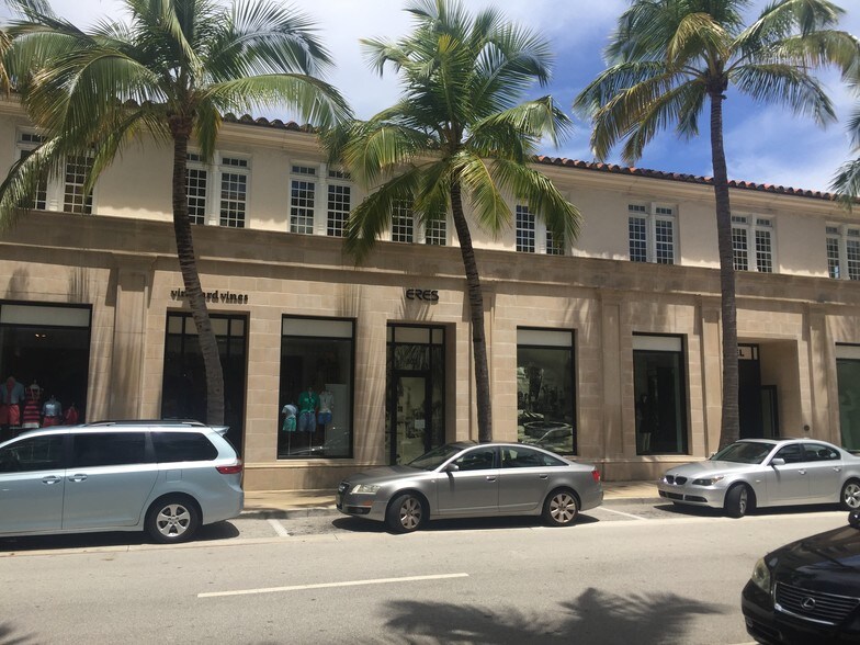 More Photos Of 301-303 Worth Ave, Palm Beach Storefront Retail Office For Lease