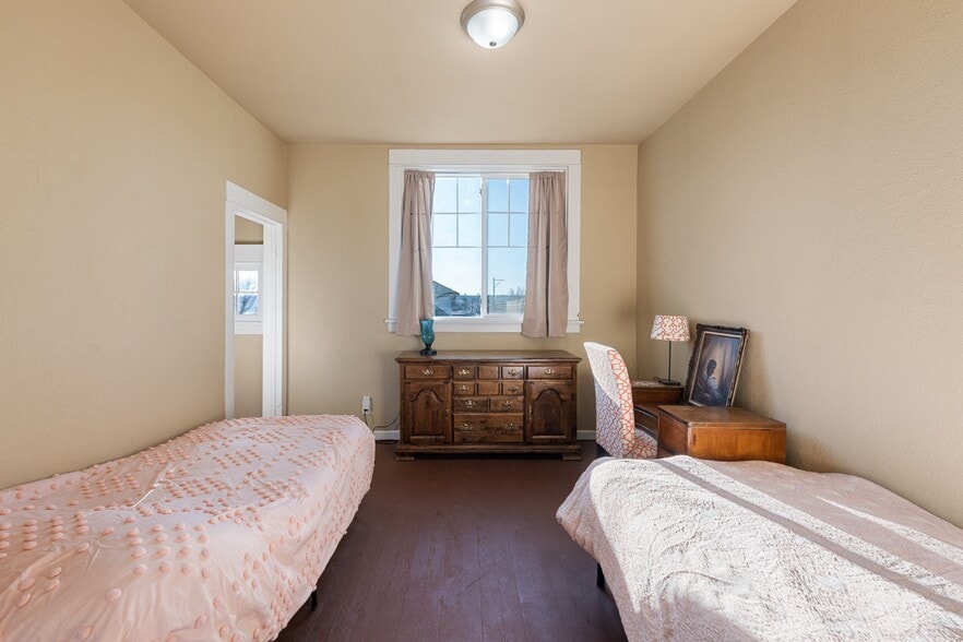 More Photos Of 2012 N Ruby St, Spokane Freestanding For Sale